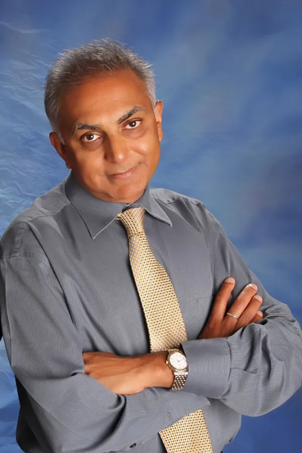 Dr. Manoj Patel, general dentist at Family Dentist of Palm Beach in Royal Palm Beach, FL